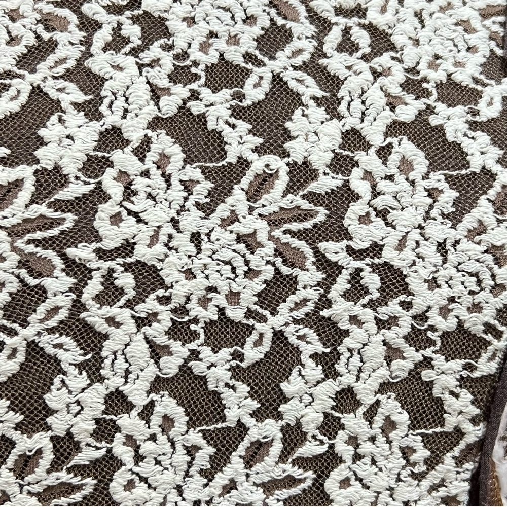 Mystree Brown Sleeveless Top with Ivory Lace Size Small - Picture 8 of 16
